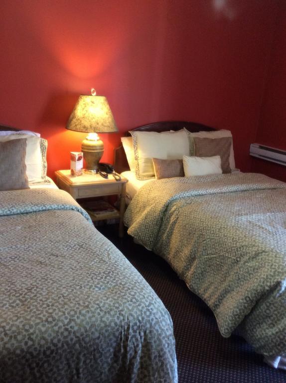 Palace Inn Motel Sarnia Bagian luar foto