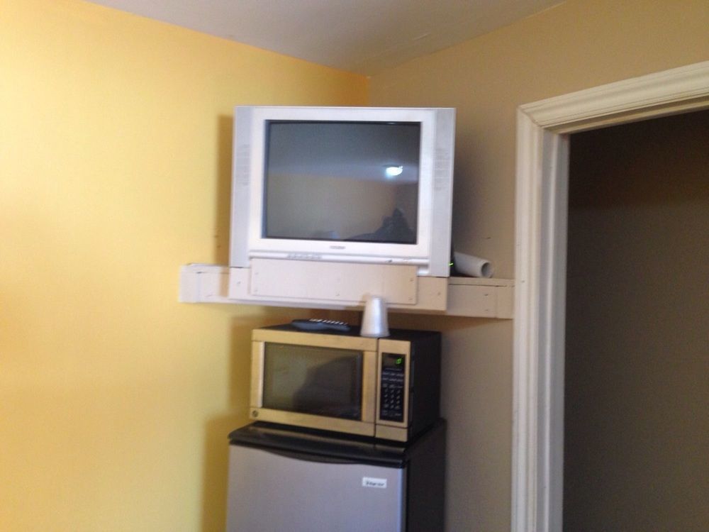 Palace Inn Motel Sarnia Bagian luar foto